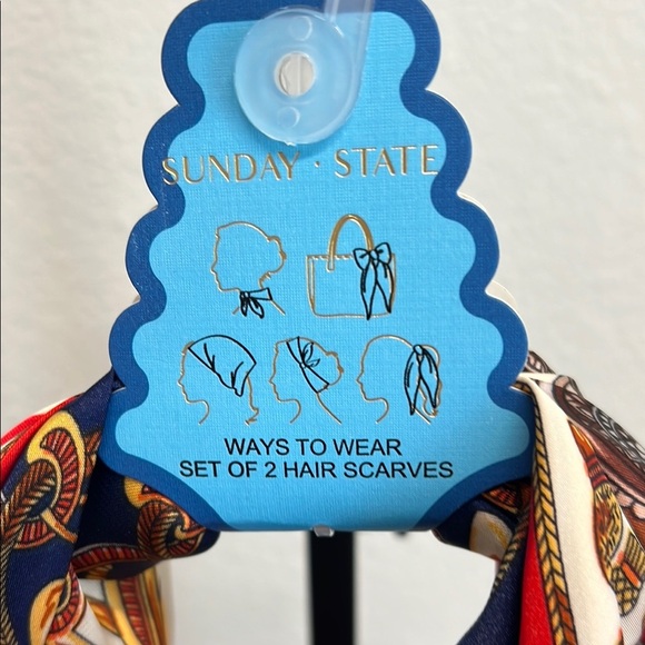 Sunday State | Baroque Style w/ Bold Color Palette - Picture 2 of 6